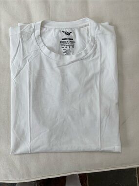 Paper Planes white tee- set of 6